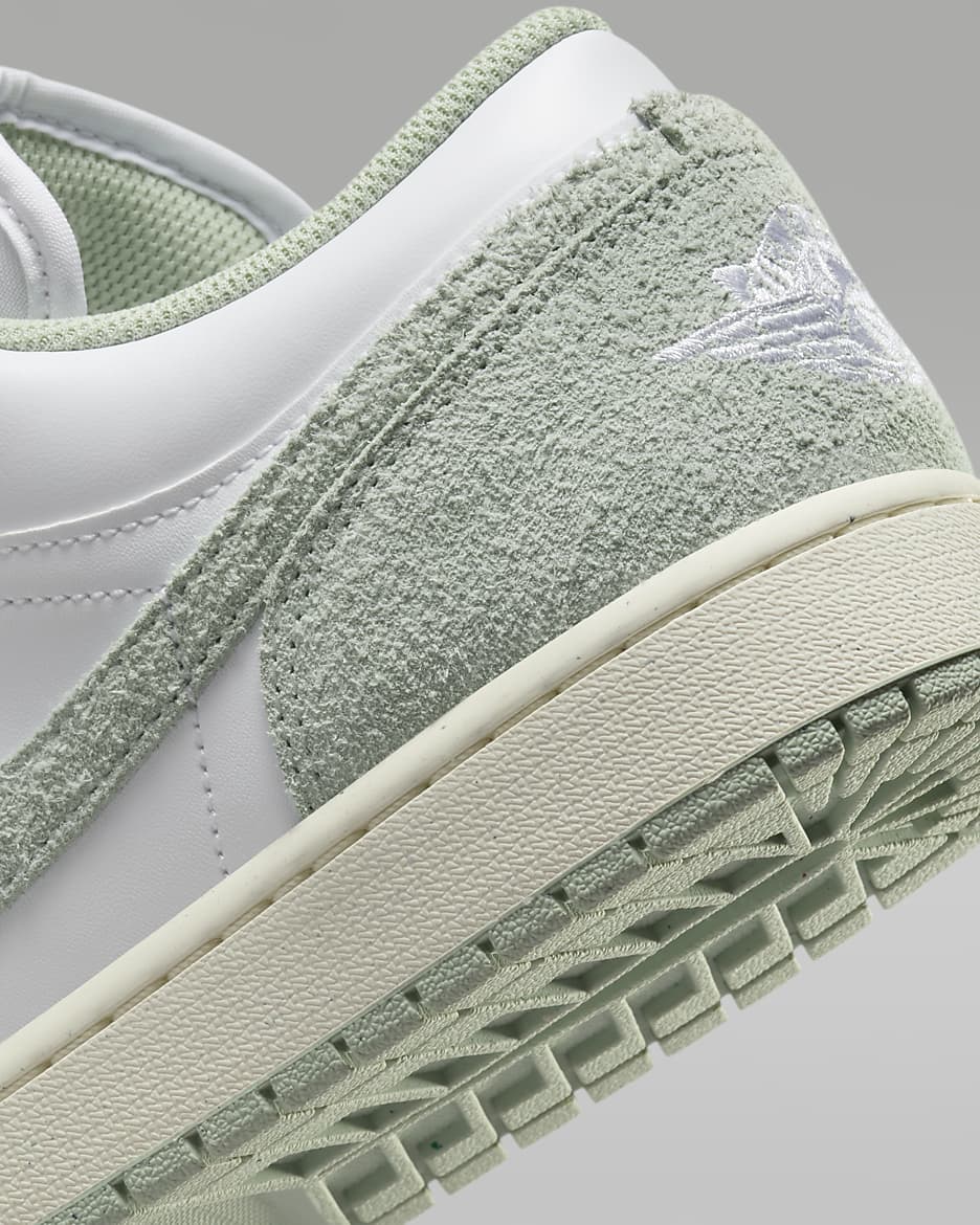 Seafoam green nike shoes on sale